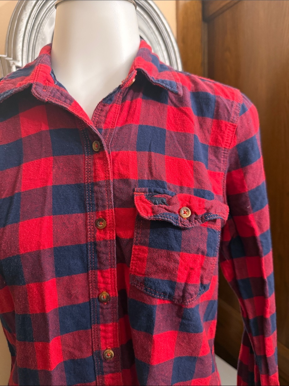Abercrombie & Fitch Medium Red & Navy Plaid Button-Down Shirt - Picture 3 of 8